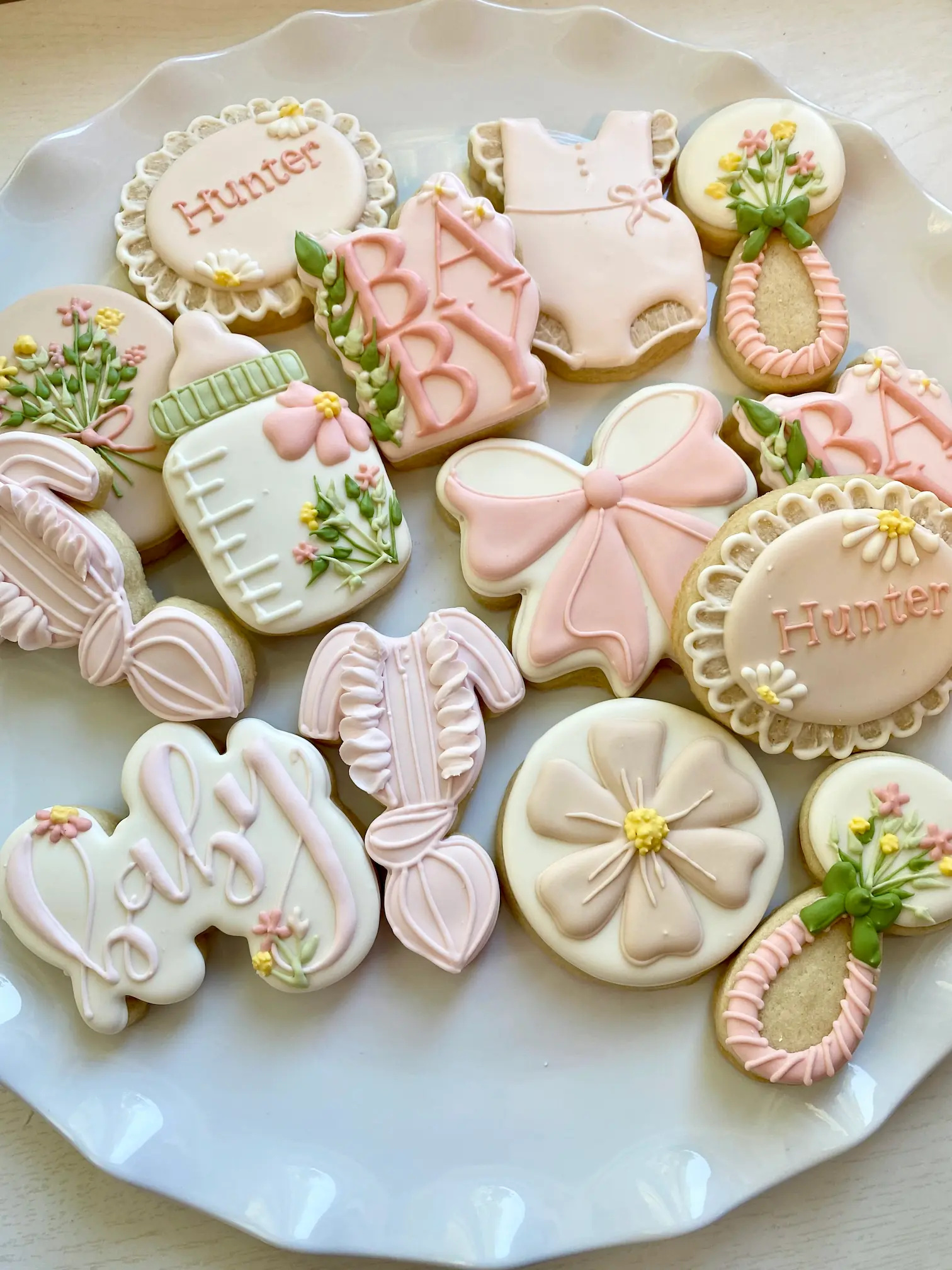 Rose and Sugar decorated cookies background